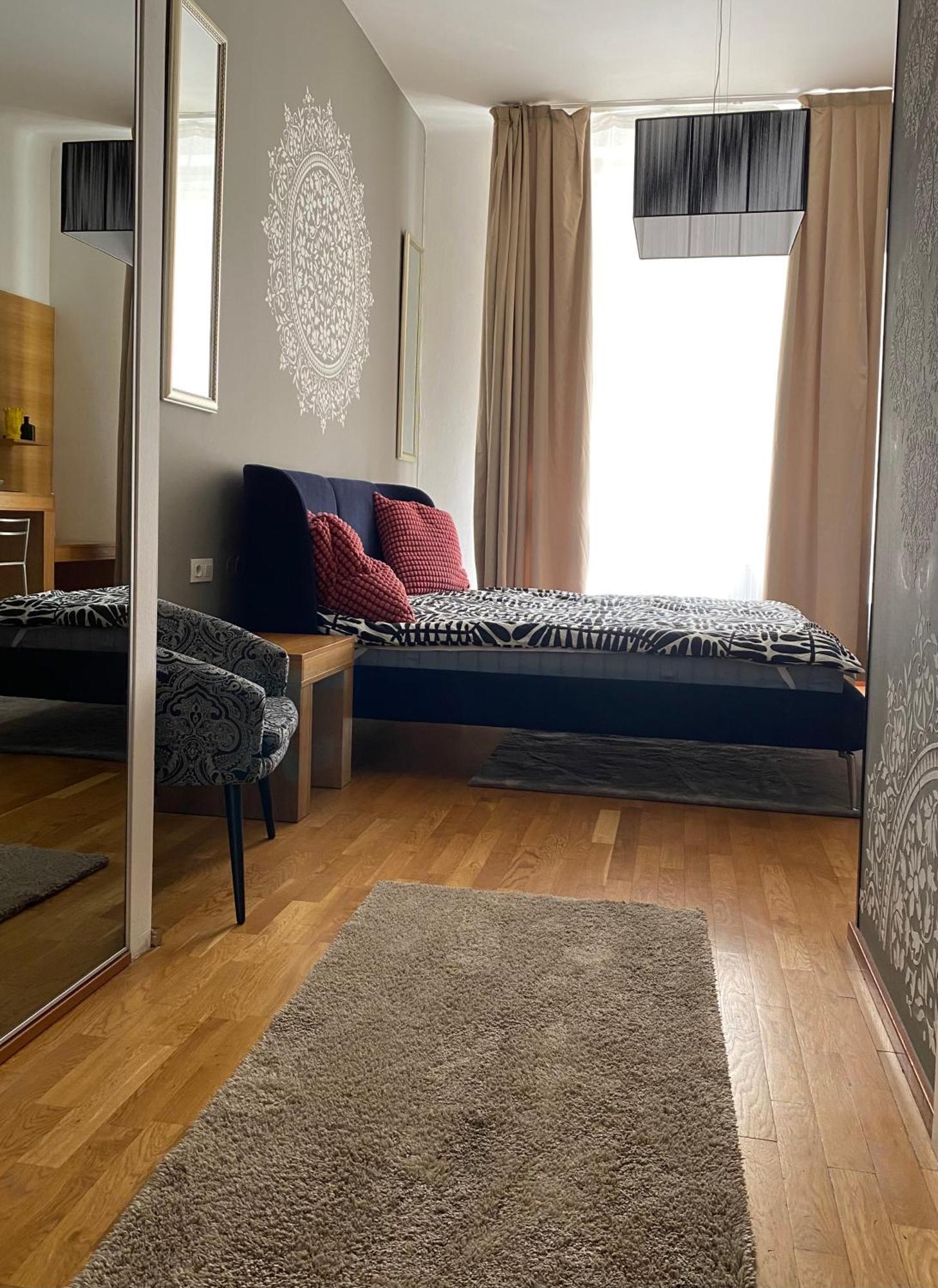 Bed & Breakfast Golem Prague